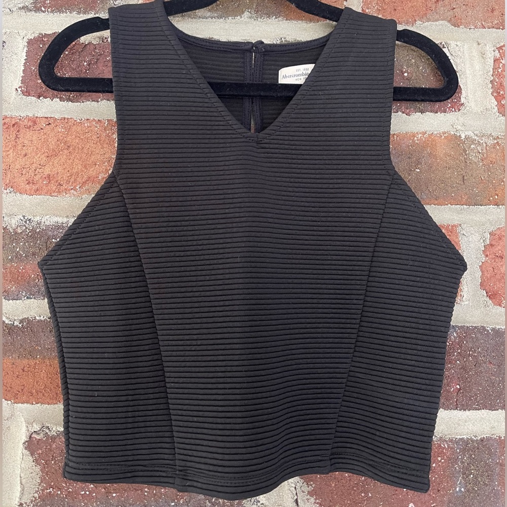 Abercrombie & Fitch Crop Top